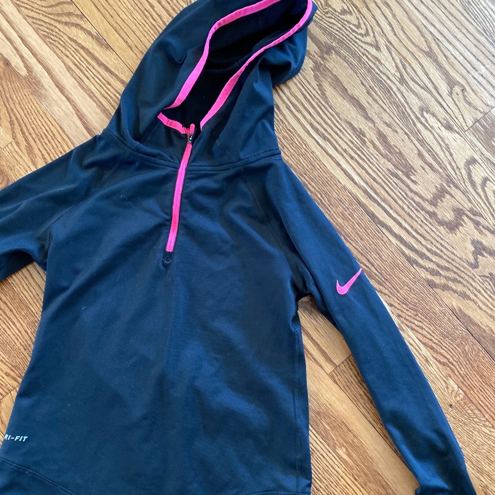 Black Nike 1/4 zip with hood